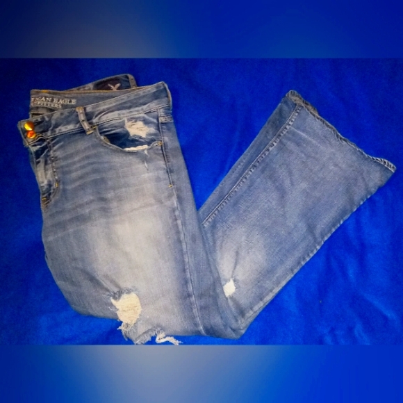 American Eagle Jeans - Picture 2 of 3